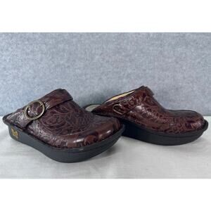 Alegria Womens sz 35 (US 5/5.5) SEV-574 Embossed Brown Leather Clog Comfort Mule